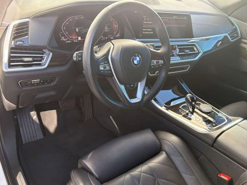 Used 2023 BMW X5 xDrive40i AWD/4WD image 4