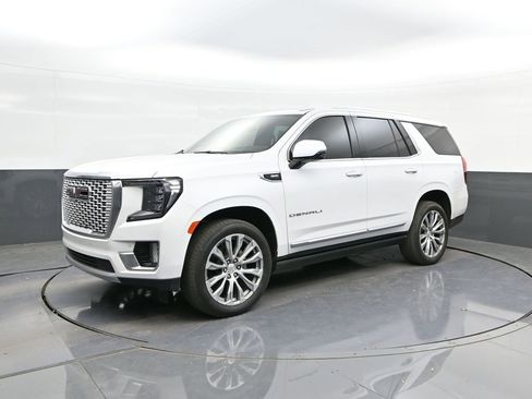 Used 2023 GMC Yukon Denali image 32