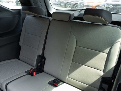 New 2026 Chevrolet Traverse LT w/ Enhanced Driving Package FWD image 14