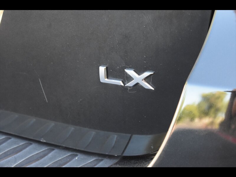 Used 2019 Kia Sedona LX FWD image 53