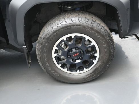 Used 2024 Toyota Tacoma TRD Off-Road w/ TRD Off Road Premium Package image 41