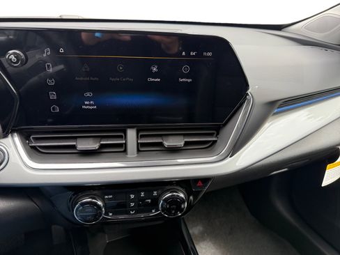 New 2026 Chevrolet Trax LT FWD image 12