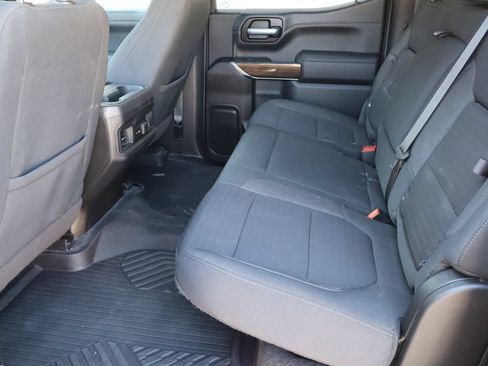 Used 2021 Chevrolet Silverado 1500 LT Trail Boss w/ Convenience Package II AWD/4WD image 5