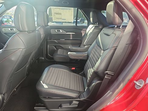 New 2026 Ford Explorer ST-Line AWD/4WD image 11