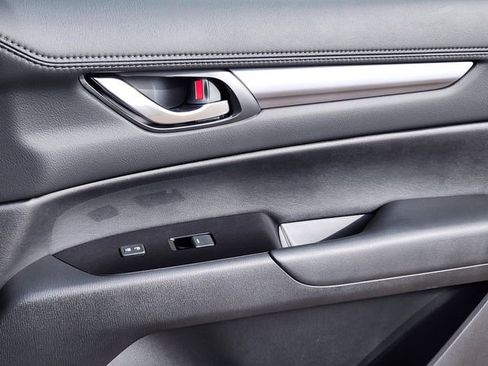 Used 2025 MAZDA CX-5 AWD 2.5 S w/ Preferred Package image 12