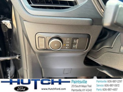 Used 2025 Ford Escape ST-Line Select AWD/4WD image 25