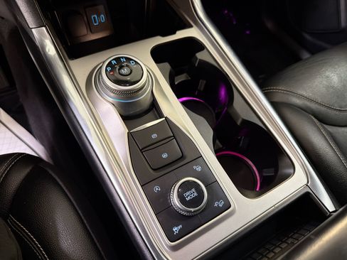 Used 2020 Ford Explorer ST w/ ST Street Pack image 21