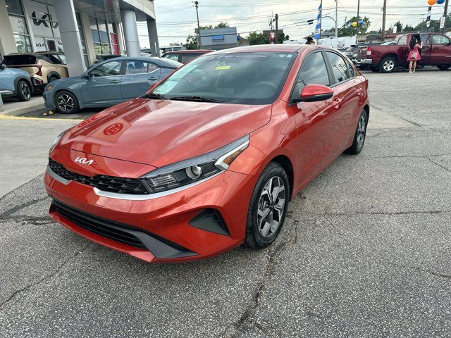 Certified 2023 Kia Forte LXS w/ LXS Technology Package FWD image 11