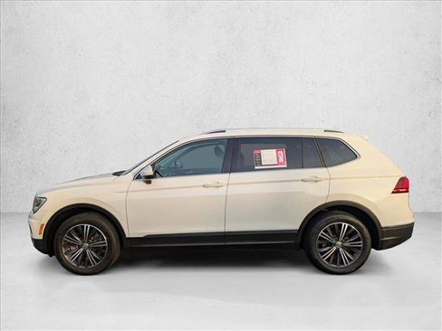Used 2019 Volkswagen Tiguan SEL image 9
