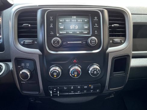 Used 2016 RAM 3500 Tradesman w/ Chrome Appearance Group AWD/4WD image 28