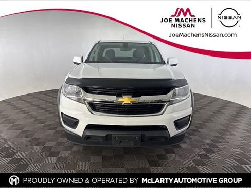 Used 2018 Chevrolet Colorado W/T w/ WT Convenience Package image 2