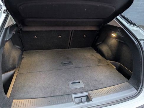 Used 2023 Nissan Ariya AWD image 17