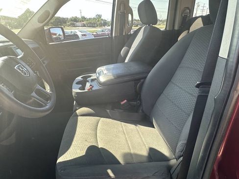 Used 2018 RAM 1500 Tradesman w/ Popular Equipment Group RWD image 10
