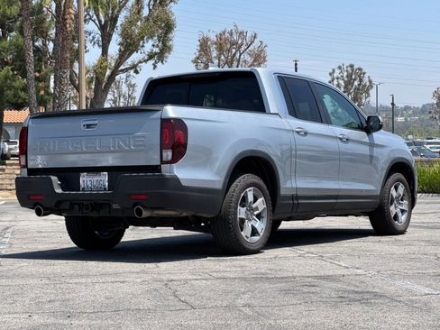 Used 2025 Honda Ridgeline RTL image 4