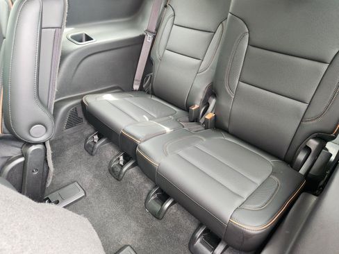 Used 2020 GMC Acadia AT4 AWD/4WD image 14