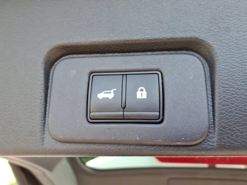 Certified 2023 Nissan Rogue SV w/ SV Premium B Package AWD/4WD image 13