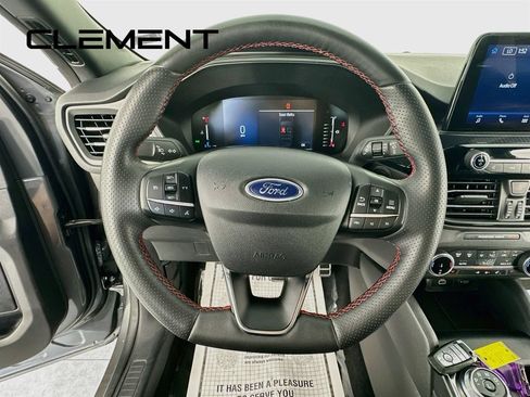 Certified 2024 Ford Escape ST-Line AWD/4WD image 15
