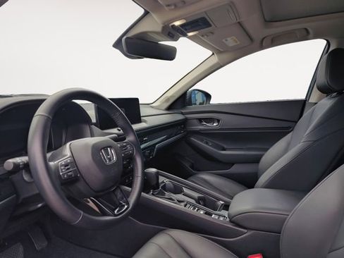 Used 2023 Honda Accord EX-L image 9