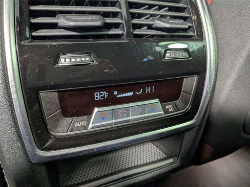 Used 2020 BMW X6 sDrive40i w/ M Sport Package image 37