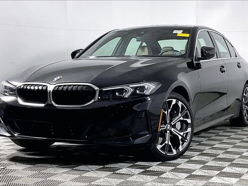 Certified 2025 BMW 330i xDrive Sedan w/ Premium Package image 2