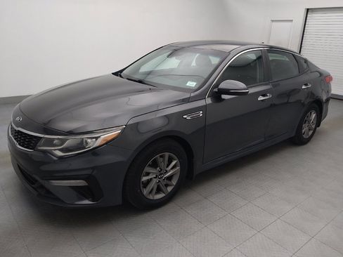 Used 2020 Kia Optima LX image 2