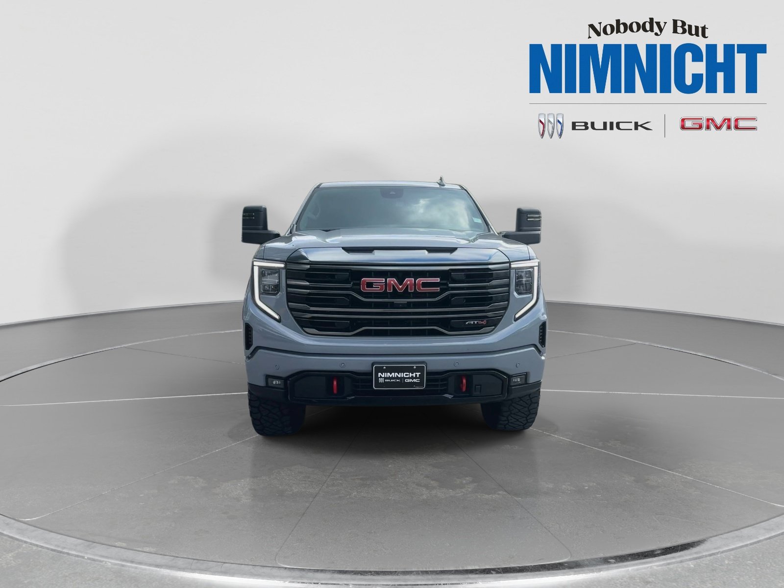 Used 2024 GMC Sierra 1500 AT4 w/ Technology Package AWD/4WD image 3