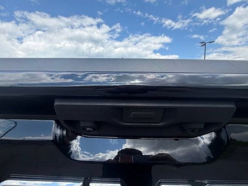 Used 2023 GMC Sierra 1500 Elevation AWD/4WD image 40