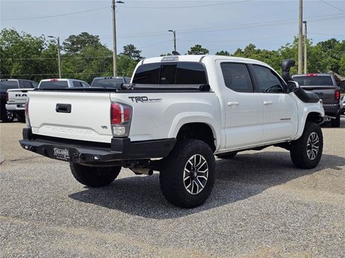 Used 2023 Toyota Tacoma TRD Sport w/ Advanced Technology Package AWD/4WD image 19