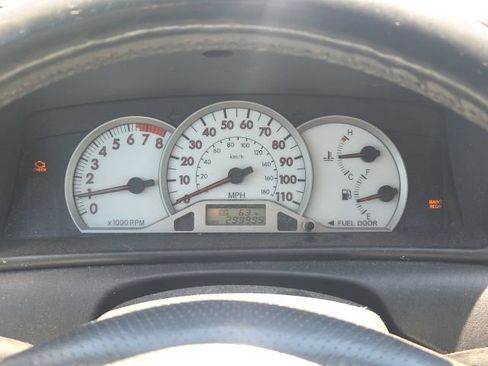 Used 2006 Toyota Corolla S FWD image 31