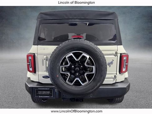 Used 2025 Ford Bronco Outer Banks AWD/4WD image 7