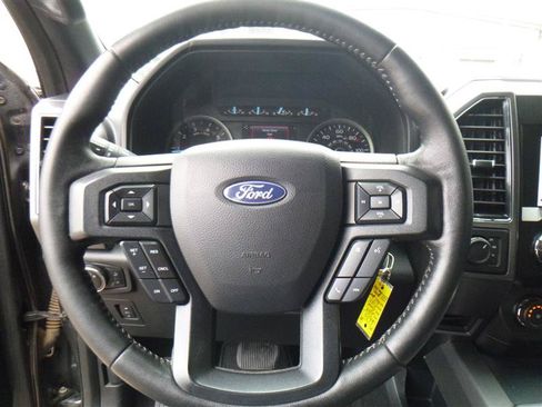 Used 2019 Ford F150 XLT w/ Equipment Group 302A Luxury AWD/4WD image 12