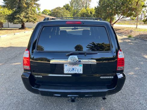 Used 2006 Toyota 4Runner SR5 RWD image 19