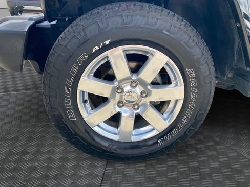 Used 2016 Jeep Wrangler Unlimited Sahara w/ Max Tow Package AWD/4WD image 30