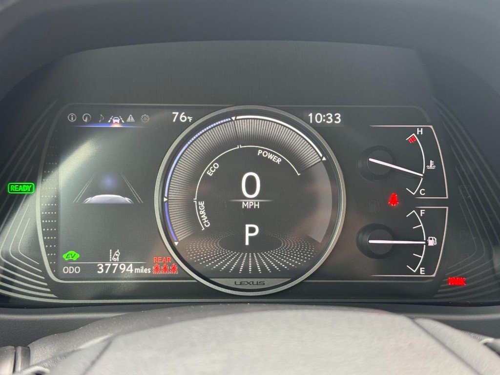 Used 2024 Lexus UX 250h F Sport FWD image 25
