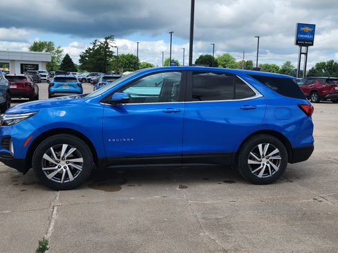 Used 2024 Chevrolet Equinox LT AWD/4WD image 7