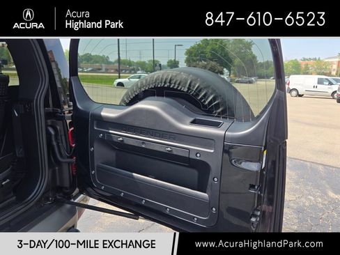 Used 2023 Land Rover Defender 90 X-Dynamic SE AWD/4WD image 21