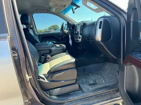 Used 2016 GMC Sierra 1500 SLE w/ SLE Value Package AWD/4WD image 12