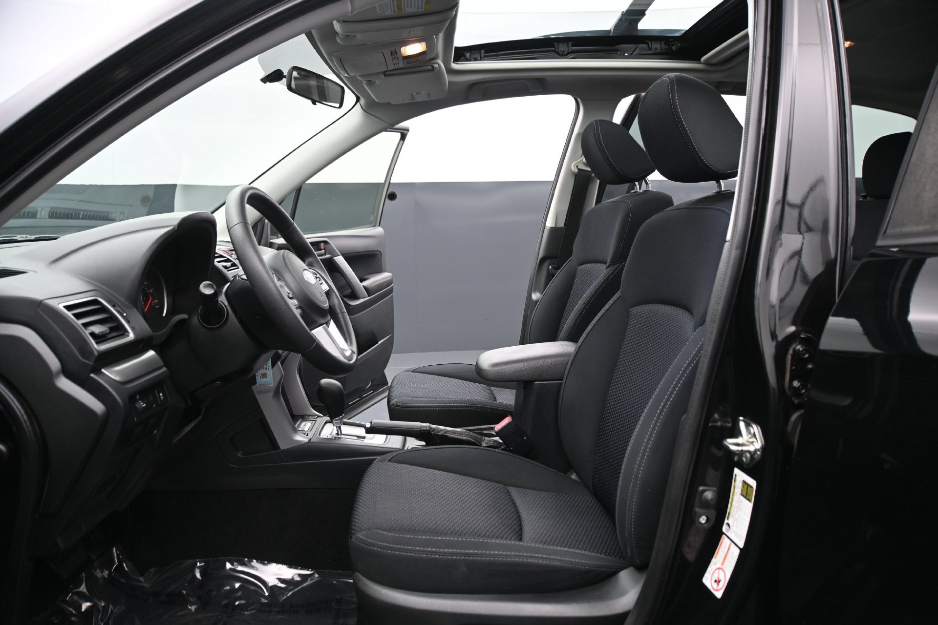 Used 2018 Subaru Forester 2.5i Premium w/ All-Weather Package AWD/4WD image 19