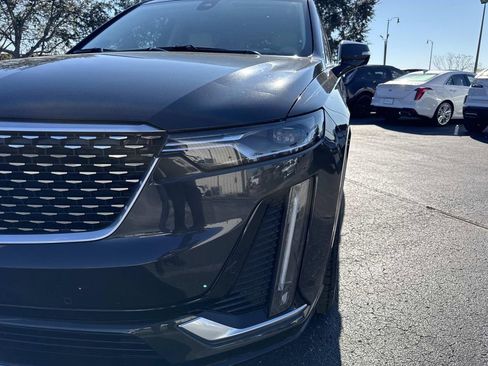 Used 2020 Cadillac XT6 Premium Luxury image 9