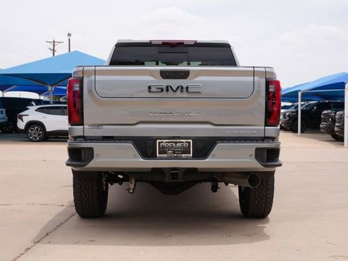 New 2026 GMC Sierra 2500 Denali Ultimate AWD/4WD image 3