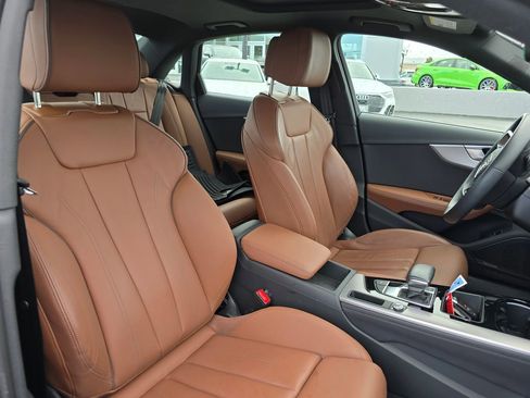Used 2023 Audi A4 2.0T Premium Plus w/ Premium Plus Package image 6
