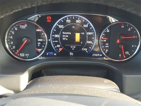 Used 2023 GMC Acadia AT4 w/ Technology Package image 18