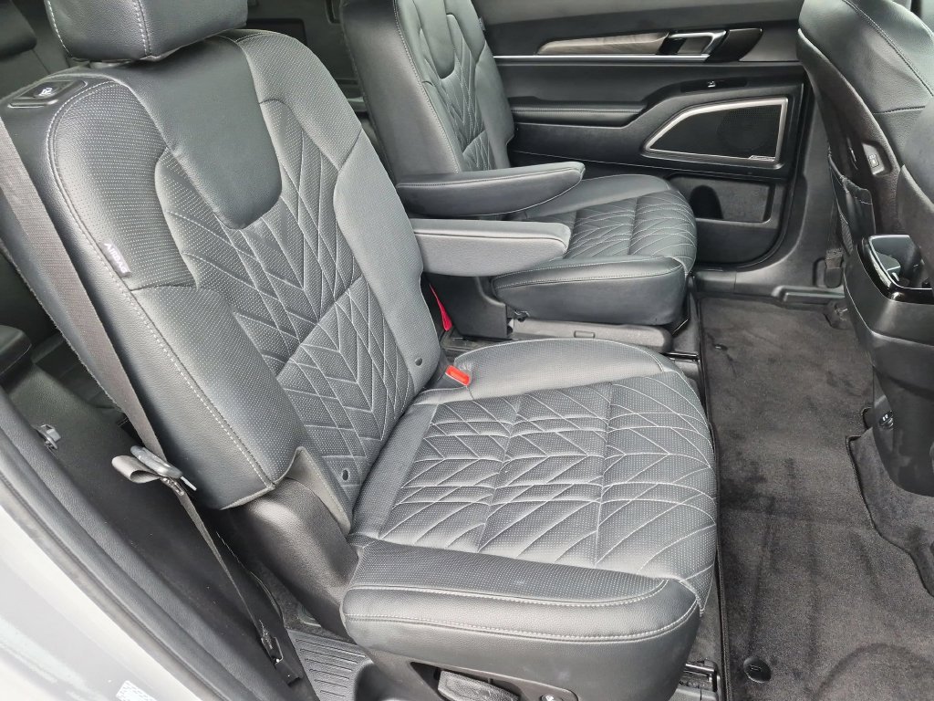 Used 2025 Kia Telluride EX X-Line AWD/4WD image 23