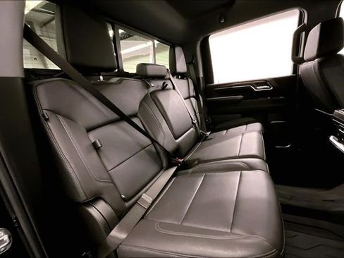 Used 2024 GMC Sierra 2500 SLT w/ SLT Premium Package image 25