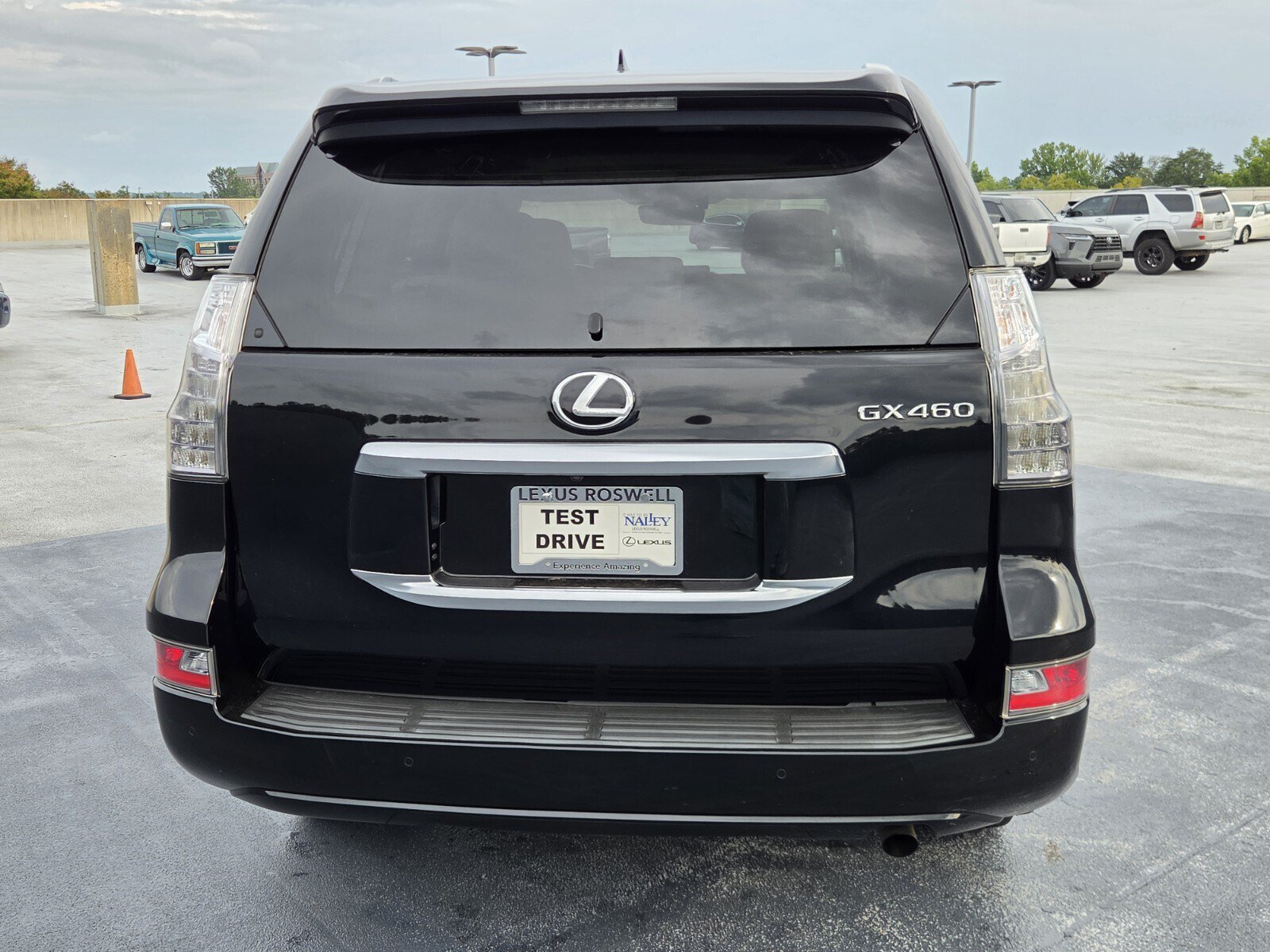 Used 2022 Lexus GX 460 Luxury AWD/4WD image 4