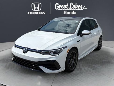 Used 2024 Volkswagen Golf R AWD/4WD image 2