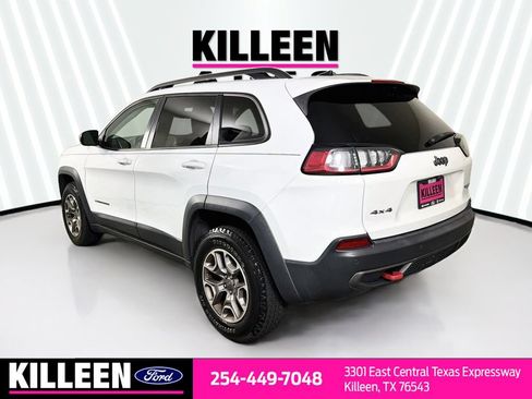 Used 2020 Jeep Cherokee Trailhawk w/ Cold Weather Group AWD/4WD image 7