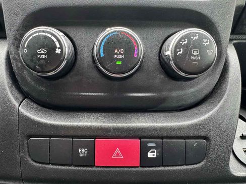 Used 2019 RAM ProMaster 2500 image 17