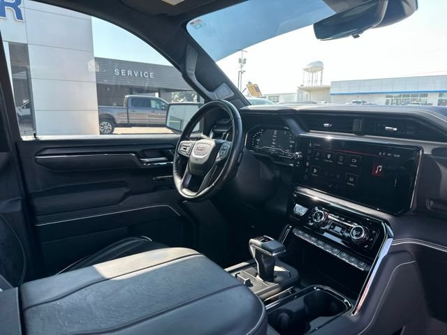 Used 2024 GMC Sierra 1500 AT4X AWD/4WD image 10