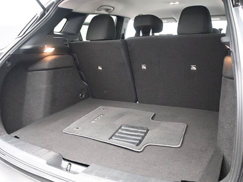 Certified 2025 Nissan Kicks SV AWD/4WD image 11